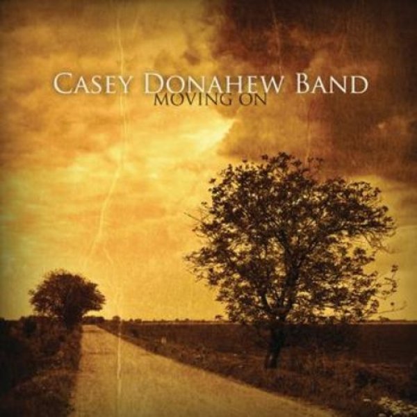 Casey Donahew Band Moving On, 2009