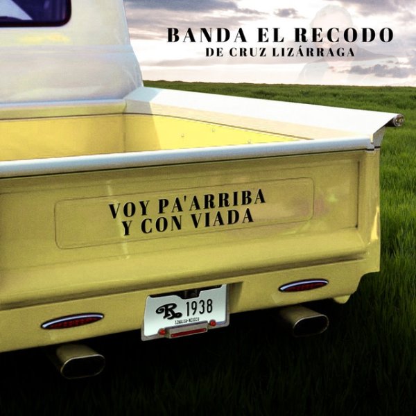 Voy Pa’Arriba Y Con Viada Album 