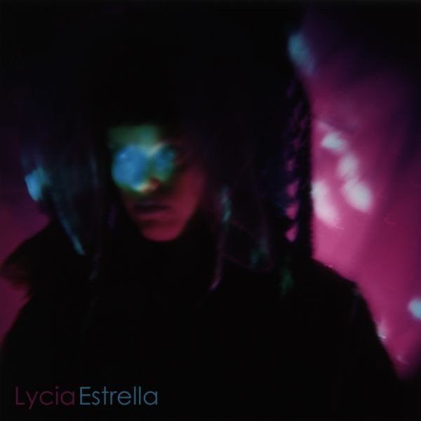 Lycia Estrella, 1998