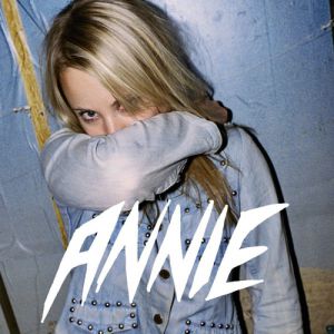 Annie Anniemal, 2004